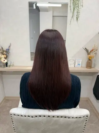 ロング カラー 炭屋 波音のヘアスタイル