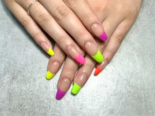 ネイル MERKABA／ 坂本のネイルデザイン