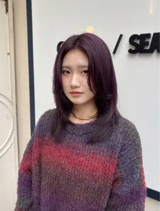 セミロング カラー 柔らかgirly/ レイヤー/yuiのヘアスタイル