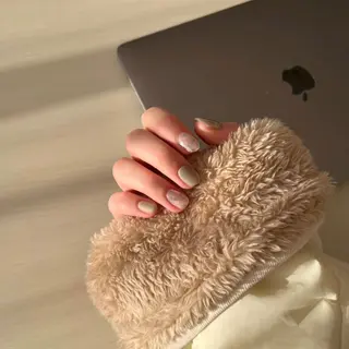 ショート カラー She's nail 渋谷店のネイルデザイン