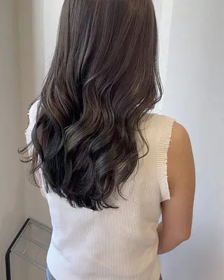 ロング うる艶カラー asukaのヘアスタイル