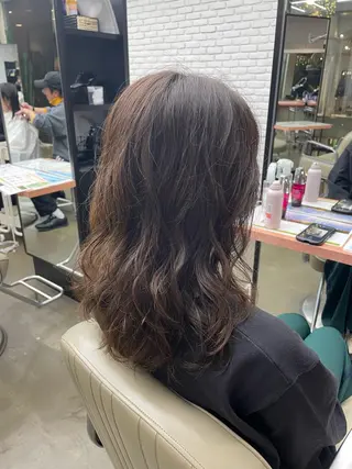 ミディアム パーマ 🎧ayaka/ボブ /透明感カラー🩵のヘアスタイル