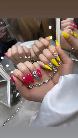 ネイル 加納 莉音のネイルデザイン