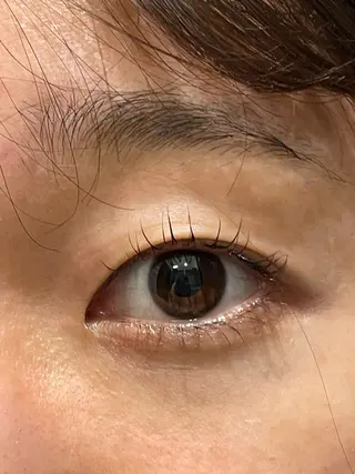 マツエク・マツパ 井上 真里奈のヘアスタイル