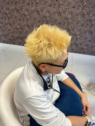 ショート カラー ブリーチ/暖色カラー 宮城陽日のヘアスタイル