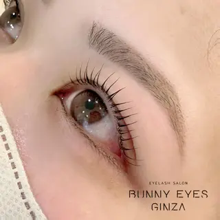 アイブロウ BUNNYEYES AKANEのマツエク・マツパデザイン