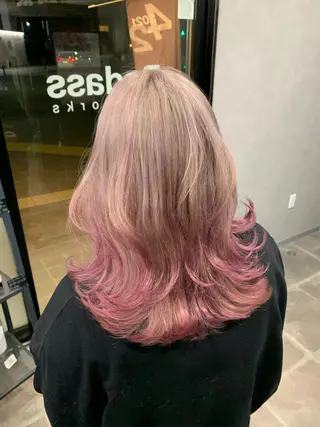 セミロング カラー 菊地 旬のヘアスタイル