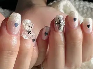 ネイル 新山 聖のネイルデザイン