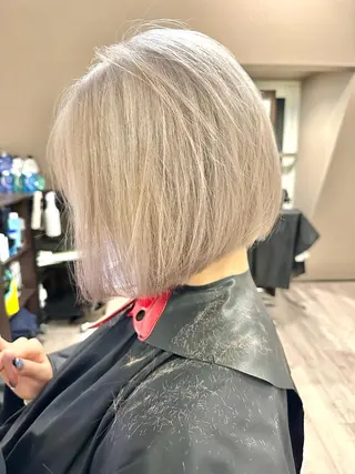 ショート 🍀ケアブリーチ カラー🍀坂井のヘアスタイル