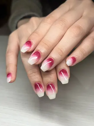 ネイル 板垣 愛理/airiのネイルデザイン