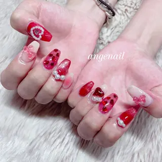 ネイル オーナーネイリスト MAKIのネイルデザイン