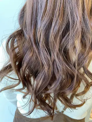 ロング カラー ヘアアレンジ マツエク・マツパ chie 。のヘアスタイル