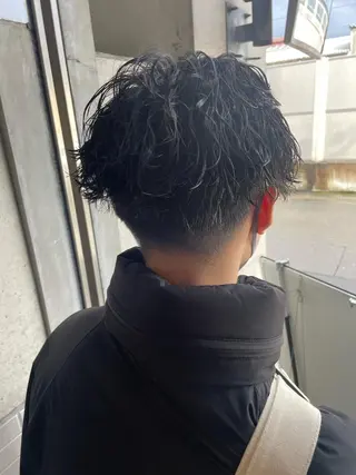 パーマ メンズ 大阪美容師 井上智博のヘアスタイル