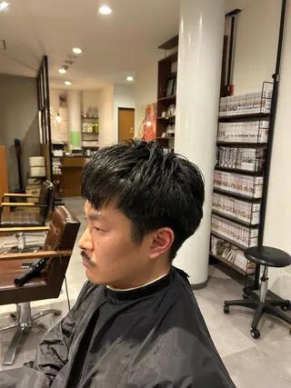 メンズ 山地 咲那のヘアスタイル