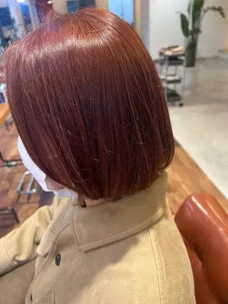 ショート カラー bh.maara デザイン／ハイトーンのヘアスタイル