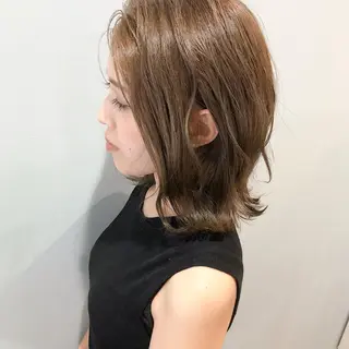 ミディアム カラー 美髪専門サロン kazuのヘアスタイル