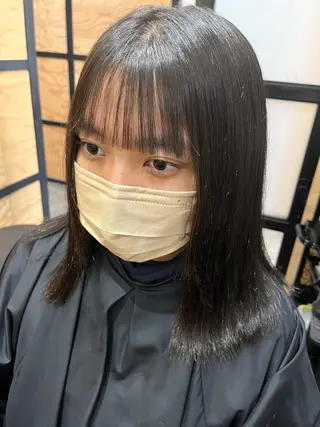 ミディアム カラー パーマ ヘアアレンジ メンズ キッズ ネイル マツエク・マツパ アイブロウ 久木原 ゆりのヘアスタイル