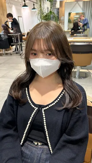 セミロング カラー じゅわっと暖色カラー 🍊Moemiのヘアスタイル