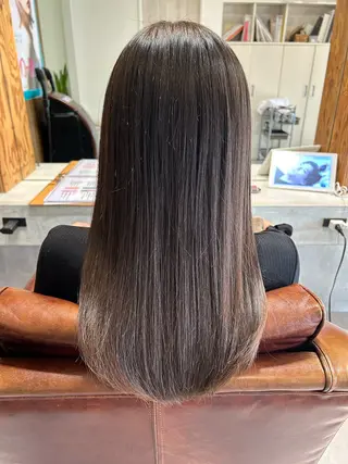 ロング adorable 樋口円のヘアスタイル
