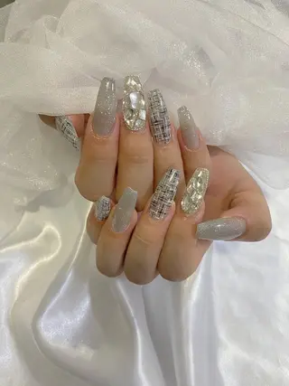 ネイル Lim nail🤍 Ayaのネイルデザイン