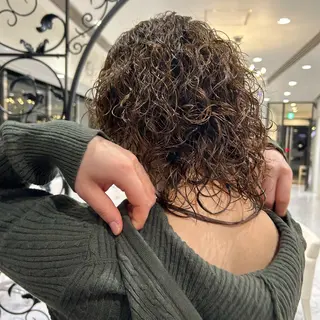 パーマ 掛川 愛菜のヘアスタイル
