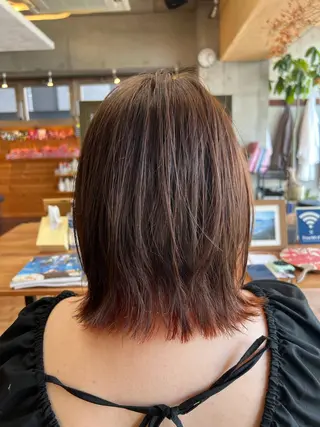 セミロング 両国駅徒歩1分⭐️ アイロン仕上げのヘアスタイル