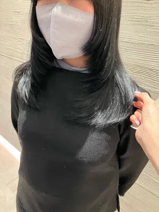 ロング サキ🤍ハイトーン 🩰くびれ巻きヘアのヘアスタイル