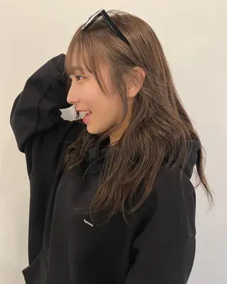 ミディアム カラー 三谷はるな /名古屋/本山のヘアスタイル