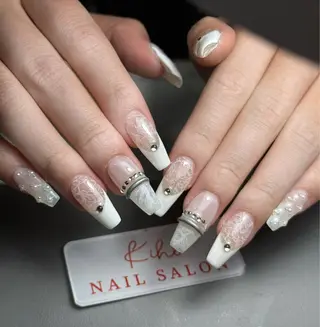 ネイル ユリ🎀長さだし/ パラジェル/持ち込みのネイルデザイン