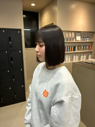 ミディアム 加藤 綾乃のヘアスタイル