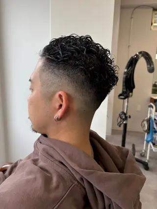 パーマ メンズ SHAFT Ieiriのヘアスタイル