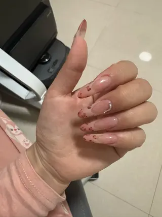 ロング カク レイシンのネイルデザイン