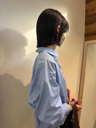 ミディアム カラー 津田 里菜のヘアスタイル