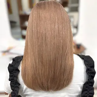 ミディアム 坂本 璃里杏のヘアスタイル