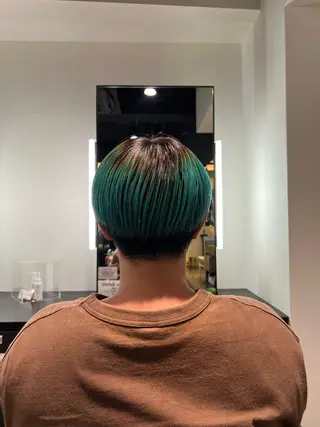 ショート カラー SHU｜レイヤー カット/パーマのヘアスタイル