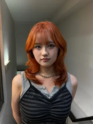 セミロング カラー ブリーチ/艶カラー 🫧/ユーナのヘアスタイル