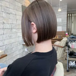 ショート カラー 髪質改善 中川　翔のヘアスタイル