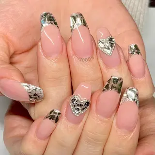 ネイル VOGUE ×SWANのネイルデザイン