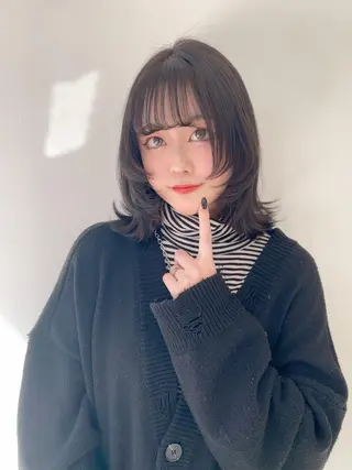 ミディアム 髪質改善韓国レイヤー SHIORI🦋のヘアスタイル
