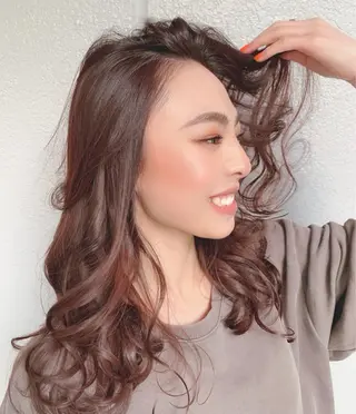 ロング カラー 💎赤み消しカラー 特化型デザイナー💎のヘアスタイル