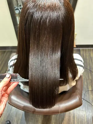 セミロング 楯岩 さくらのヘアスタイル