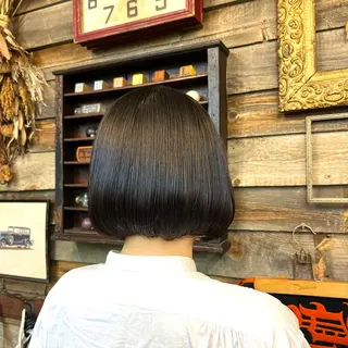 ミディアム 川崎 かなでのヘアスタイル