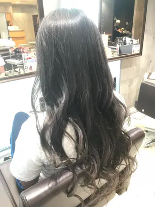 ロング カラー パーマ ヘアアレンジ メンズ キッズ ネイル マツエク・マツパ EnBlesS西宮 マンツーマン神道有基のヘアスタイル