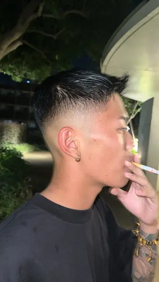 メンズ トミヤマ シュウトのヘアスタイル