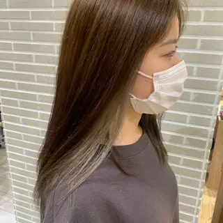 セミロング 潟上 菜摘のヘアスタイル