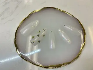 ネイル Queeens nailのネイルデザイン