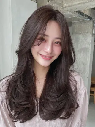 カラー ロング 🎀韓国レイヤー YURINA🎀のヘアスタイル