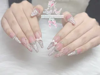 セミロング Linanail Nambaのマツエク・マツパデザイン