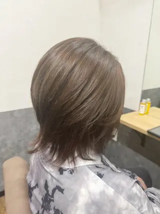 ミディアム カラー reeed konnoのヘアスタイル