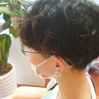 ショート パーマ ミツケ マミコのヘアスタイル